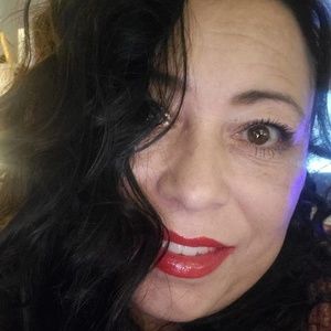 Meet your Posher, Joette